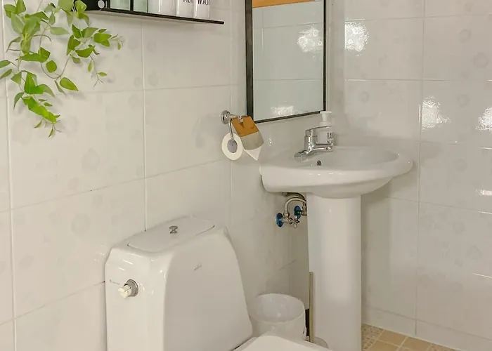 New#yeadam Stay#5 Minutes From Swimming Area#gwangalli#maximum 5 People#free Netflix#nearby Amenities * Пусан
